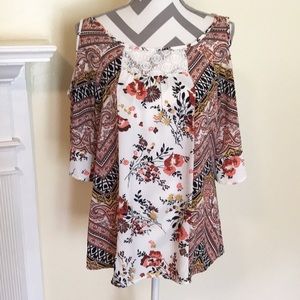 🚨CLOSET CLOSING🚨 Floral & Paisley Boho Cold Shoulder Top